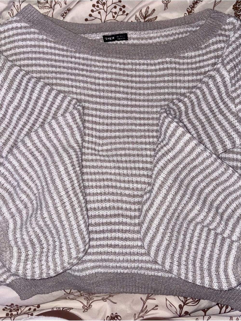 SHEIN Striped Crewneck Sweater in Gray and White